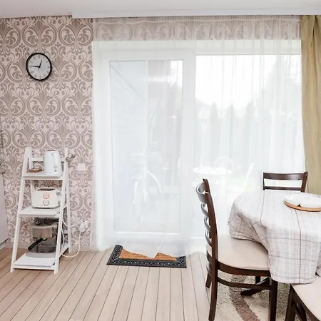 Sunny بيت للعطل بالانغا