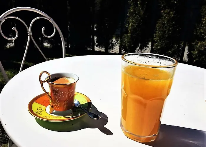 בית נופש Sunny פלאנגה